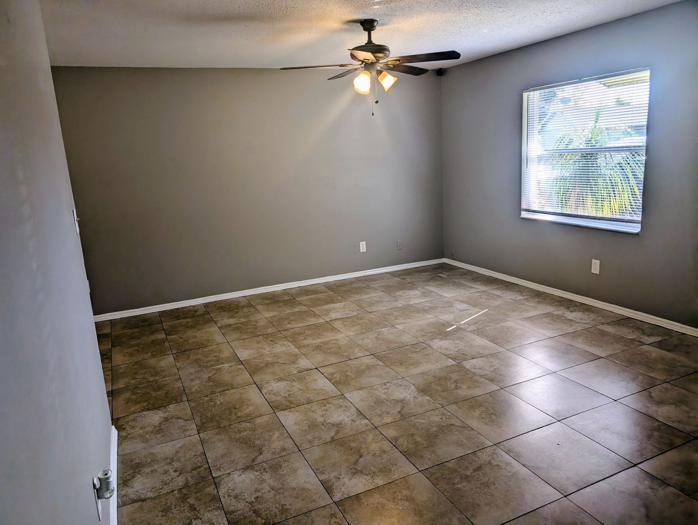 Building Photo - 1483 Elderton Dr
