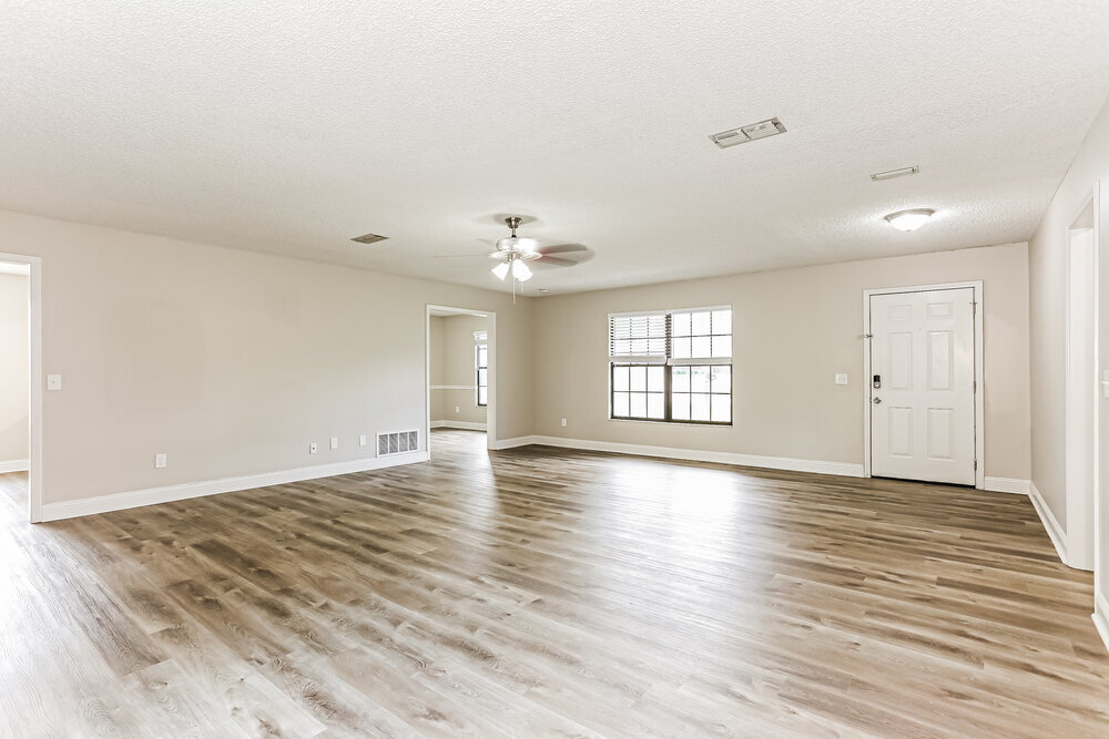 Building Photo - 2553 Sandlewood Cir