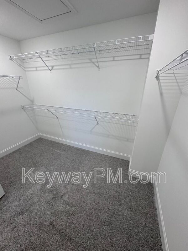 Building Photo - 2062 Denmark Ave SE