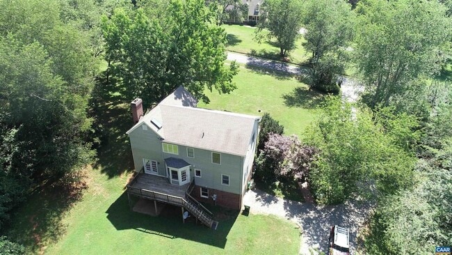 Building Photo - 2424 Holkham Dr