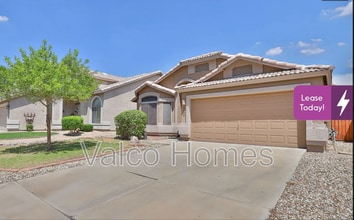 Building Photo - 6450 W Saddlehorn Rd