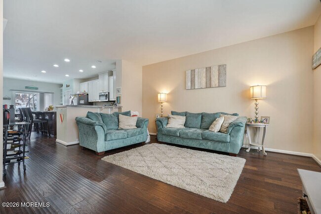 Building Photo - 407 Susquehanna St