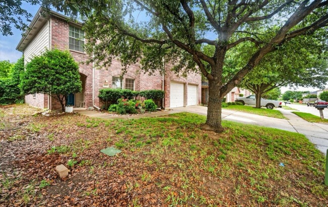 Building Photo - 3701 Lazy River Ranch Rd