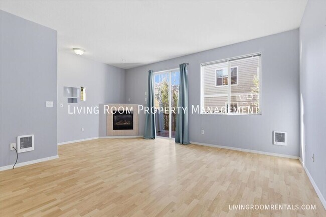 Building Photo - 15578 SW Black Quartz St
