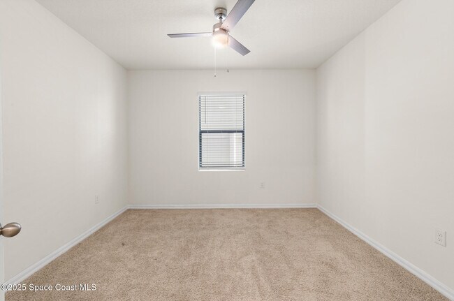 Building Photo - 1854 Capital Dr