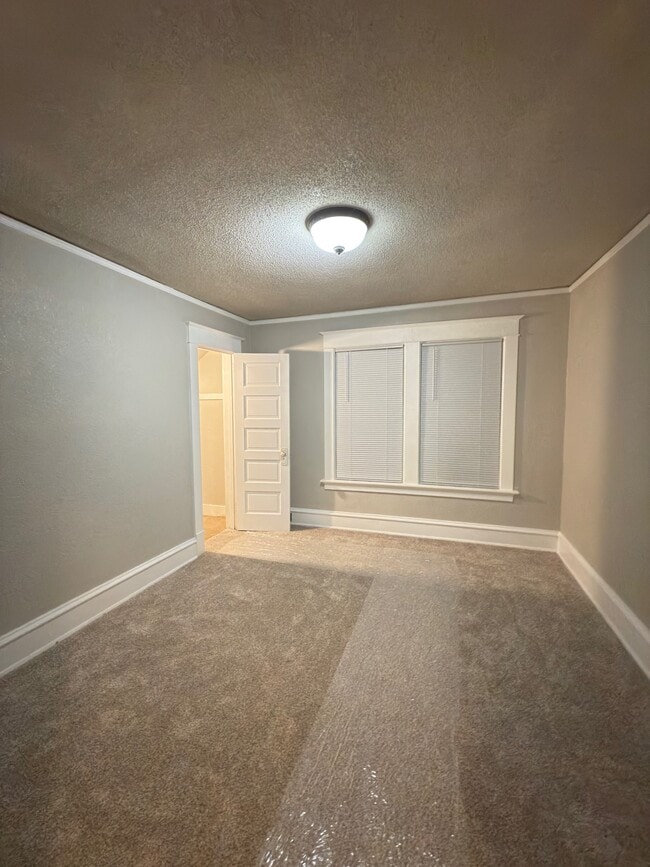 Building Photo - 1511 Indiana Ave