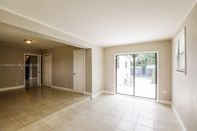 Building Photo - 1500 NW 43rd St
