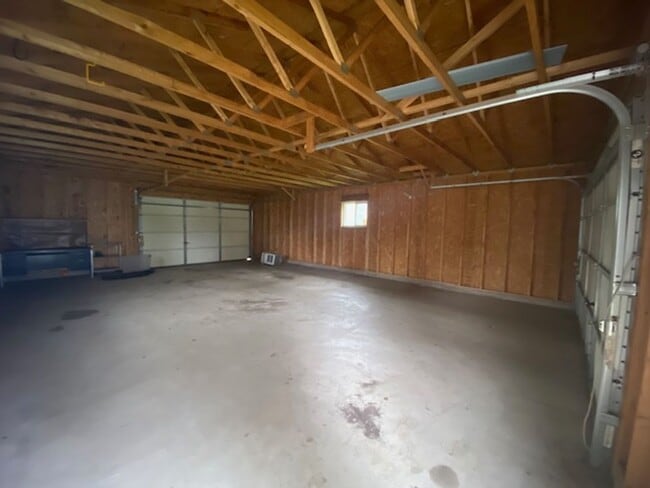 Building Photo - 2233 Illinois Ave