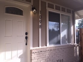 Building Photo - 1098 Wayland Ave