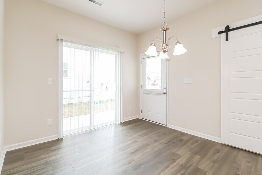 Building Photo - 72 Rosemary St