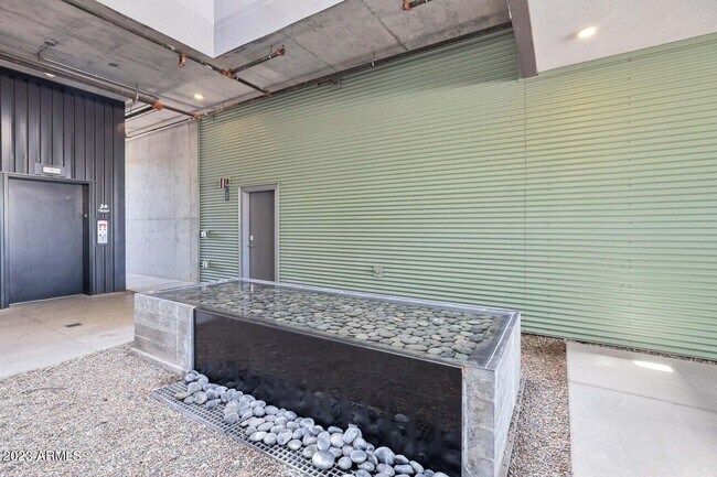 Building Photo - 1130 N 2nd St