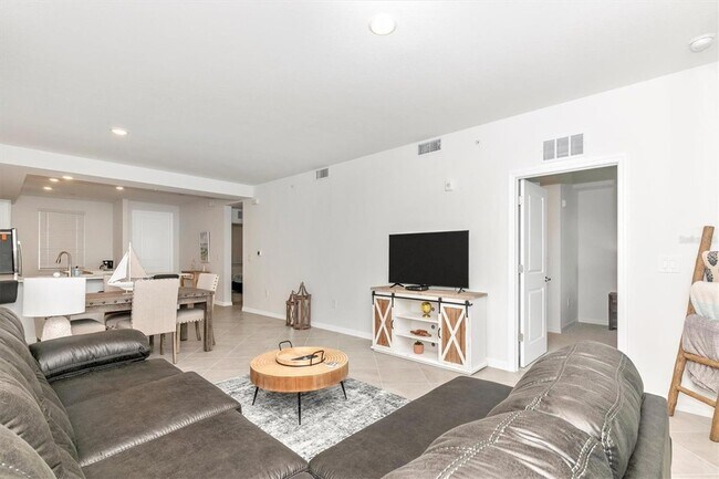 Building Photo - 17565 Opal Sand Dr