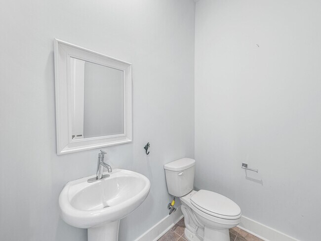 Building Photo - 157 River Rise Wy