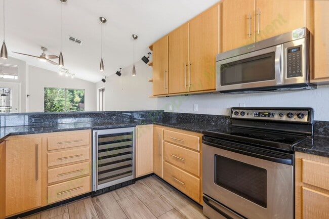 Building Photo - Resort-Style Gilbert Living with Private Pool & Outdoor Kitchen!