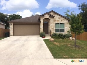 Building Photo - 2020 Meadow View Dr