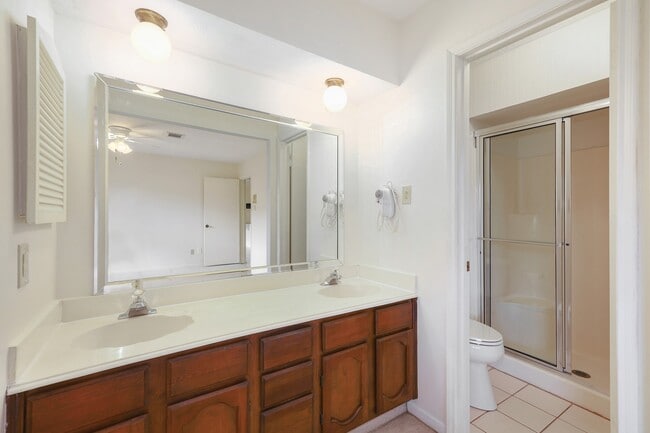 Building Photo - 5039 Tain Dr