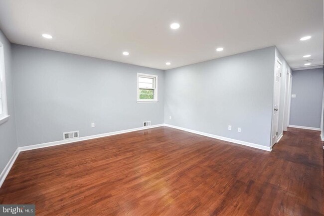 Building Photo - 6415 3rd St