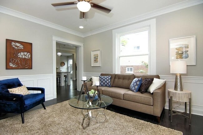 Building Photo - Modern Upgrades in Clifton