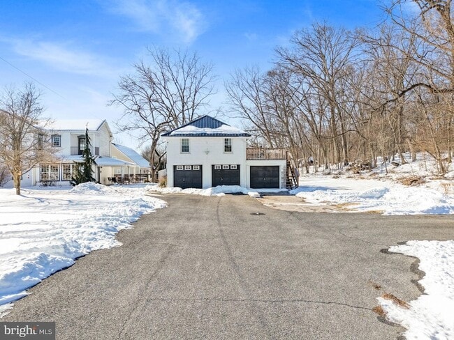 Building Photo - 6 McAllister Church Rd