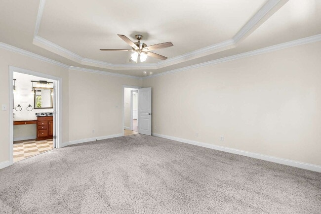 Building Photo - Spacious 4-Bedroom Home for Rent in Kings Grant Fayetteville – 15 Minutes from Fort Bragg