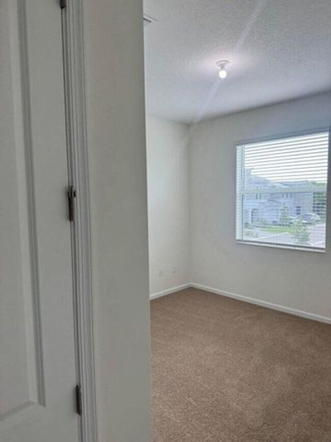 Building Photo - 16452 Millenium Ct