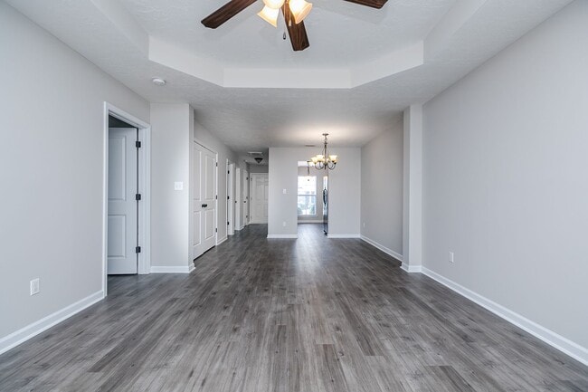 Building Photo - 119 Village Run