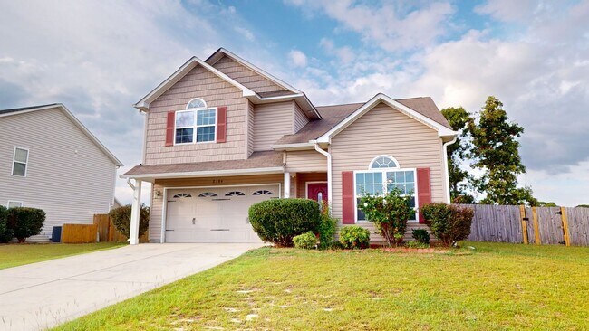 Primary Photo - 4 Bedrooms in Established Hope Mills Commu...
