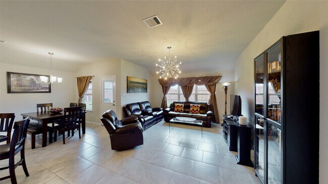 Building Photo - 29611 Nossers Ct