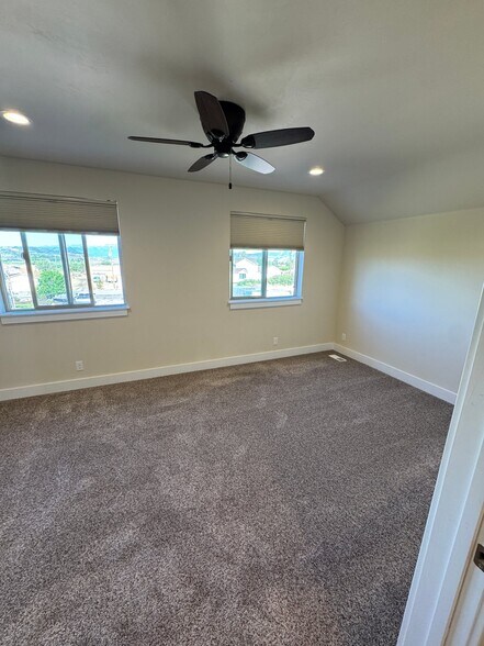 Building Photo - 2907 Willow Way