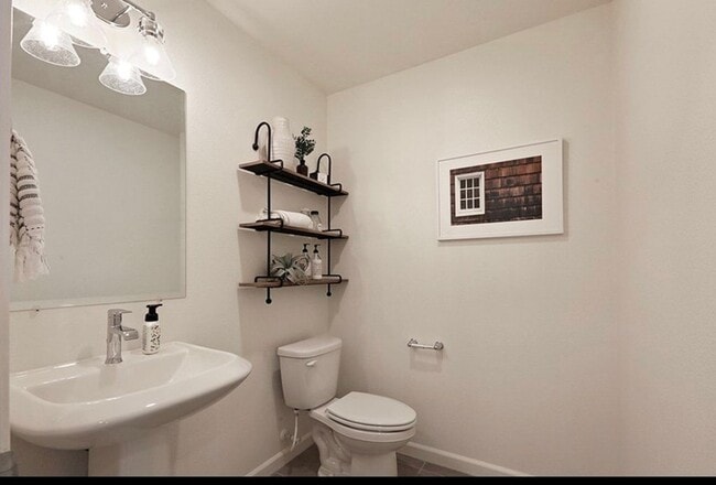 Building Photo - 1336 Sterling Hl Ct
