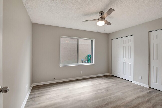Building Photo - 9953 Majestic Way