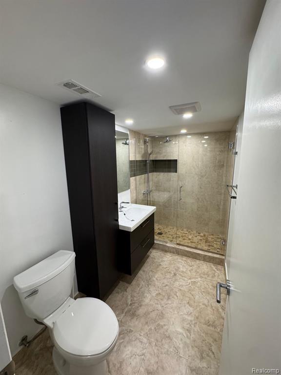 Building Photo - 18453 University Park Dr