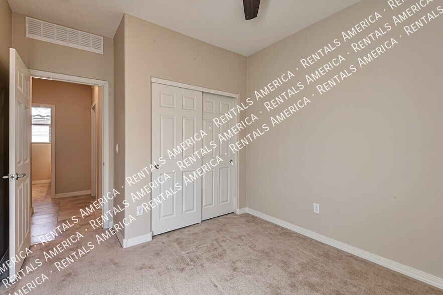 Building Photo - 8680 N Rome Ct