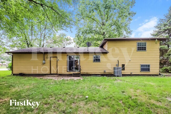 Building Photo - 3618 Ferncliff Ave