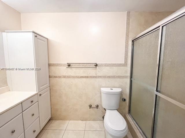 Building Photo - 3170 W 78th St