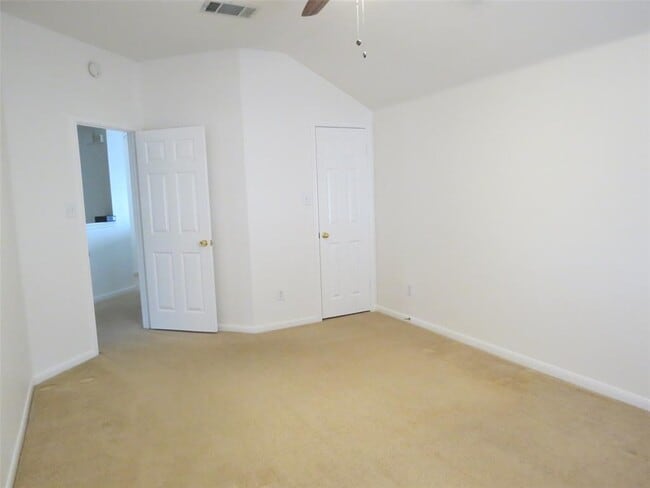 Building Photo - 12604 Linford Dr
