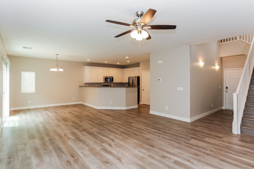 Building Photo - 6209 Govett Cres Ct
