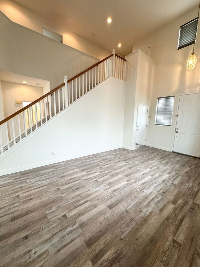 Building Photo - Spacious Solar-Powered 4-Bedroom, 3-Bath Home with Vaulted Ceilings & Tons of Storage! SEE VIDEO