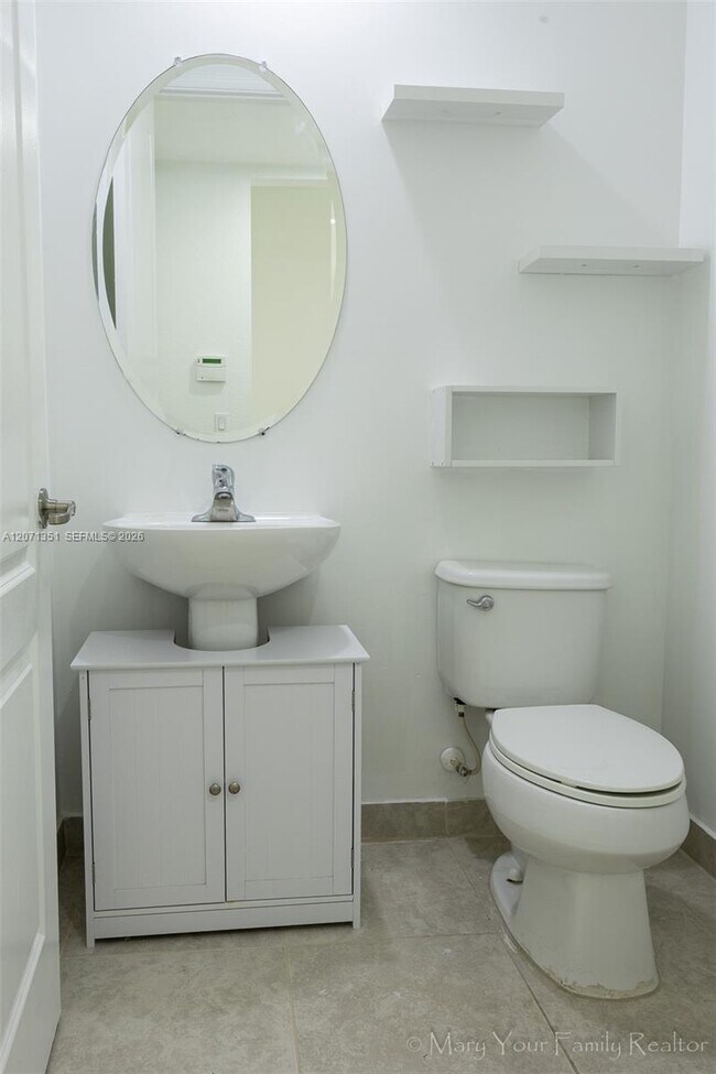 Building Photo - 3841 Aspen Leaf Dr