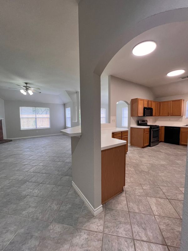 Building Photo - 5818 Toddington Rd