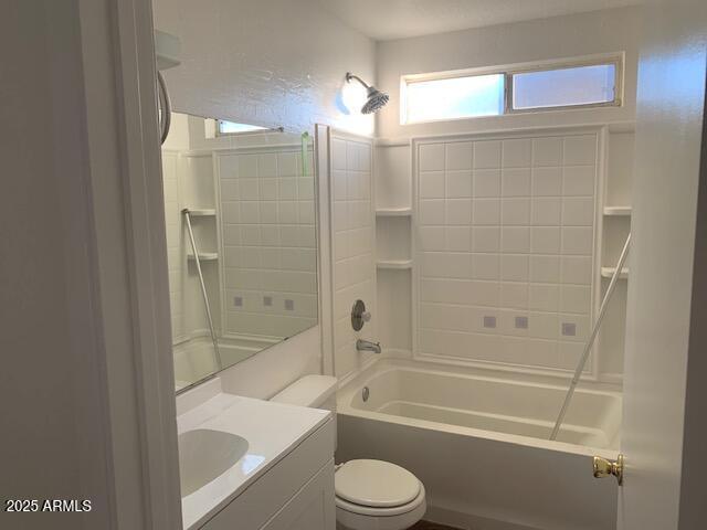 Building Photo - 9761 N 68th Ln