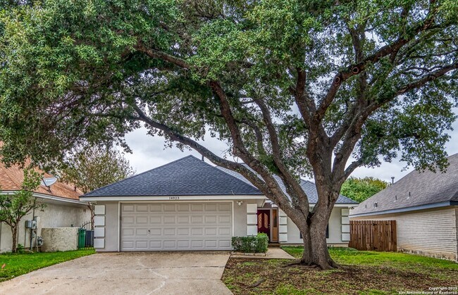 Building Photo - 14823 River Glen N