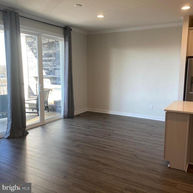 Building Photo - 24083 Gumspring Kiln Terrace