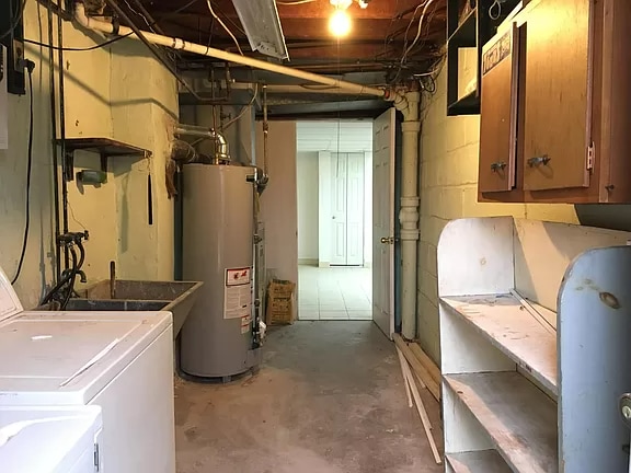 Building Photo - 6332 Tabor Ave