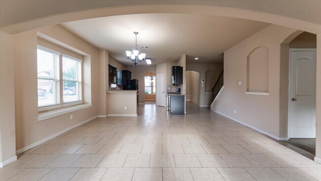 Building Photo - 5506 Casa Calvet Dr