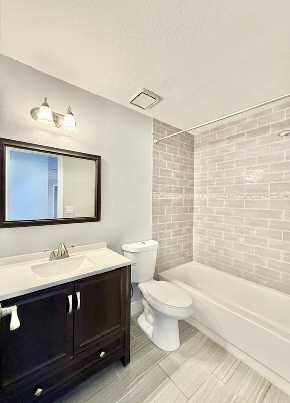 Building Photo - 6475 Cedarbrook Dr