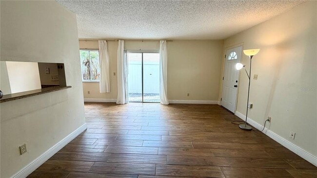 Building Photo - 5561 Slash Pine Ct