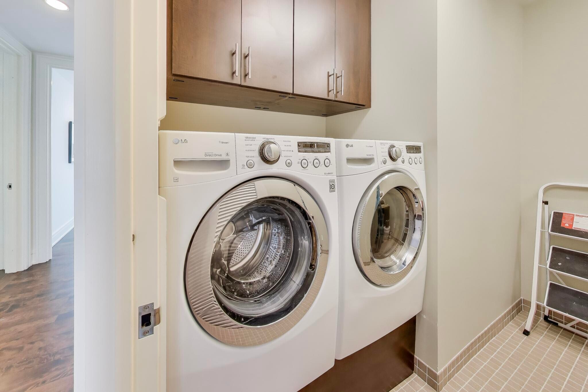 Building Photo - 401 N Wabash Ave