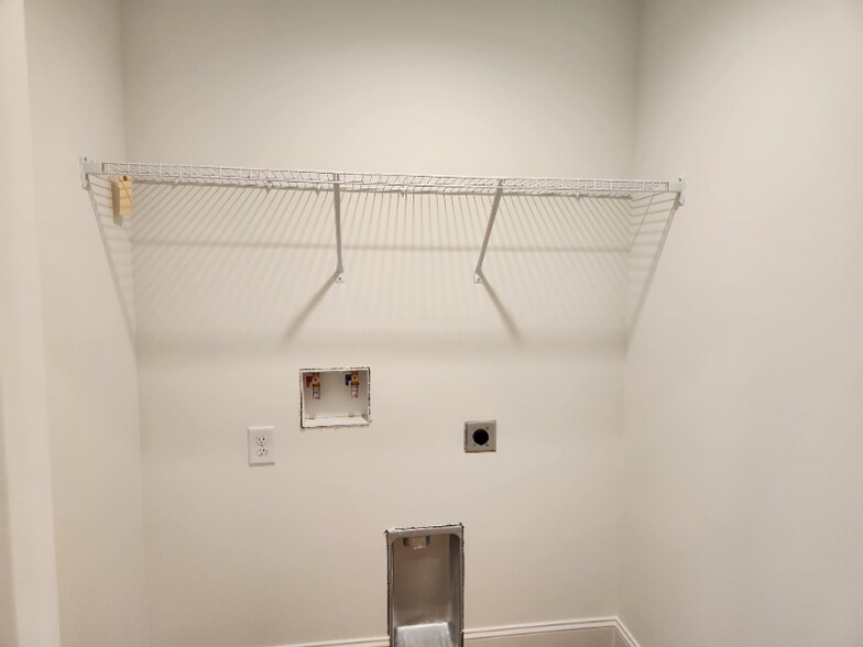 Building Photo - 88 Lumpkin Co Park Rd