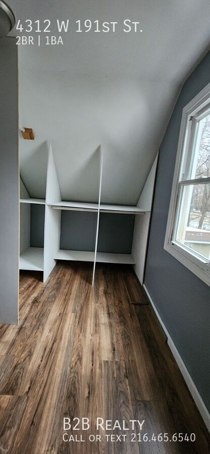 Building Photo - 4312 W 191st St